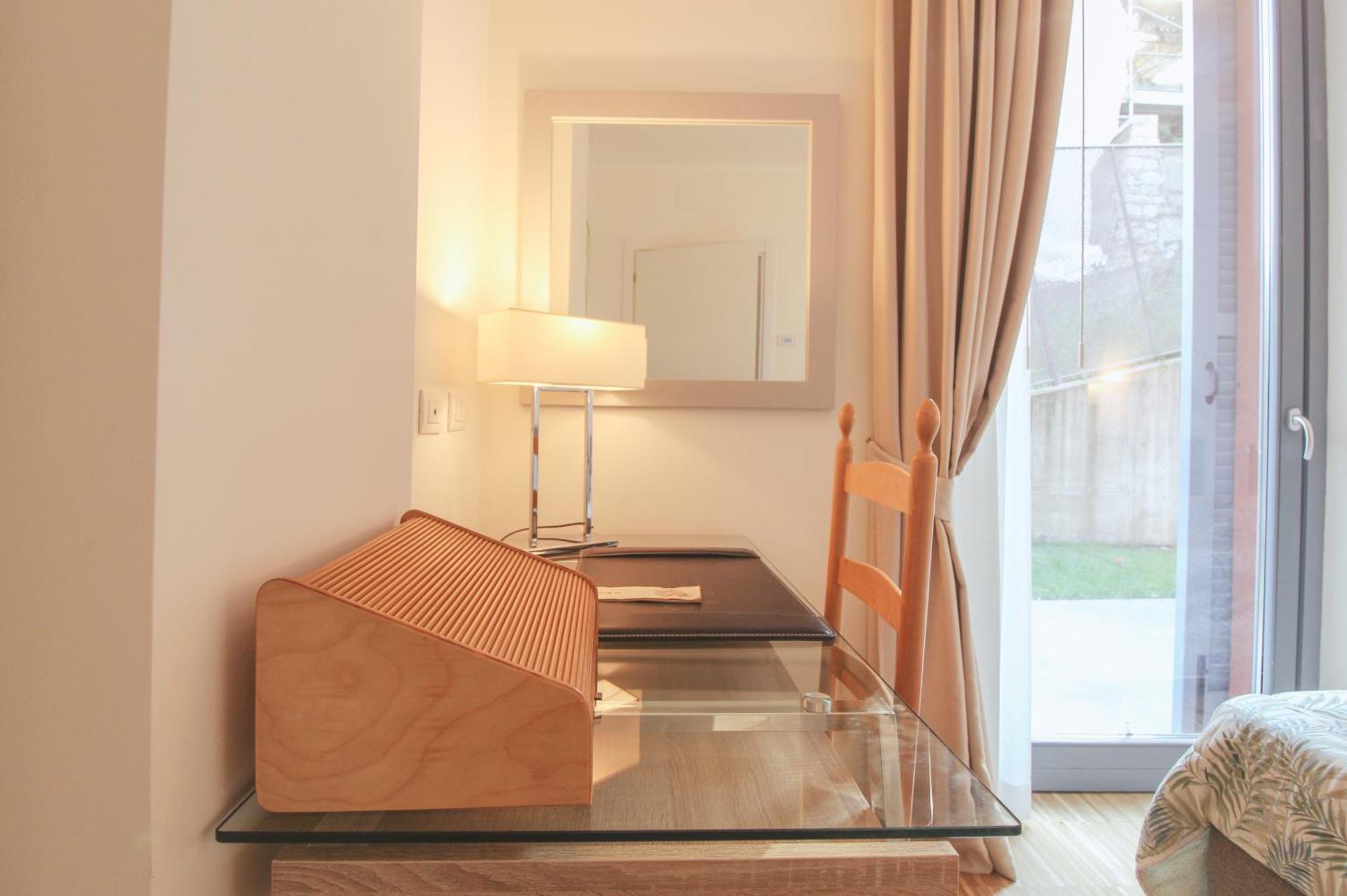 Residenza I Melograni - Suite Domaso Room photo